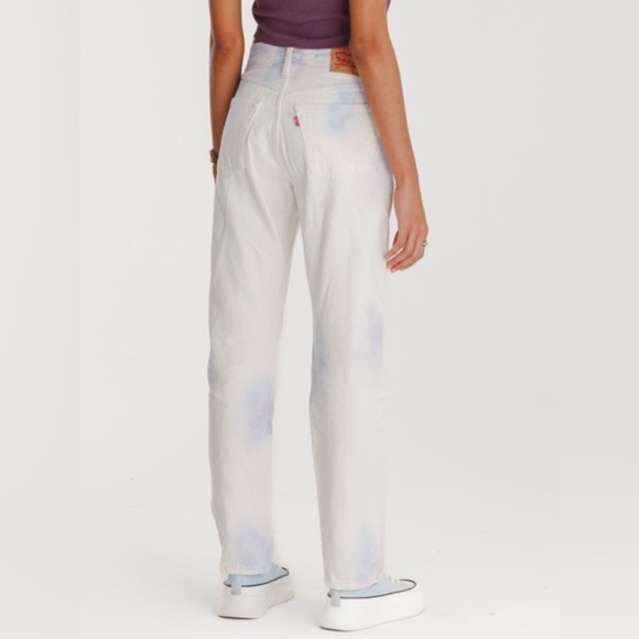 Levi's® 501® Original Women's Jeans, Size 27 x 30 - Picture 4 of 14